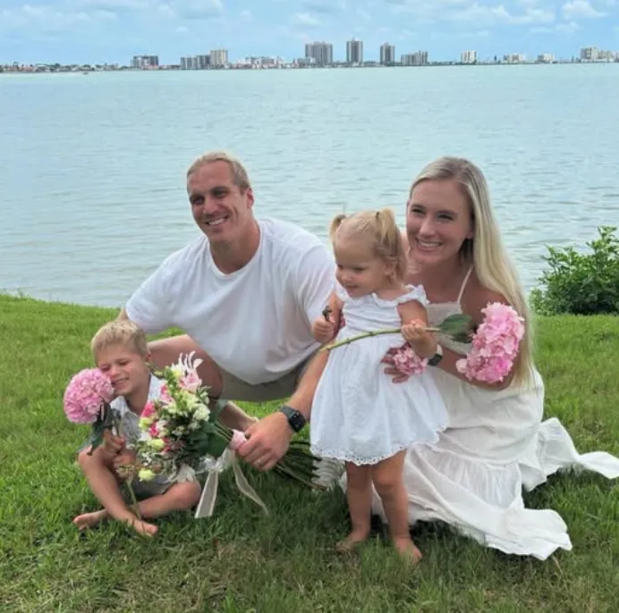 Alex Anzalone Wife, Net Worth, Contract, Stats & Complete Biography (2026 Update)