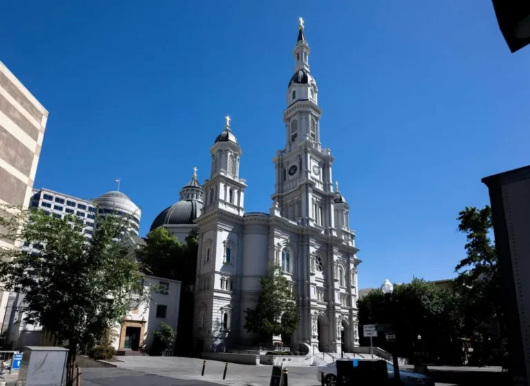 sacramento cathedral of the blessed sacrament